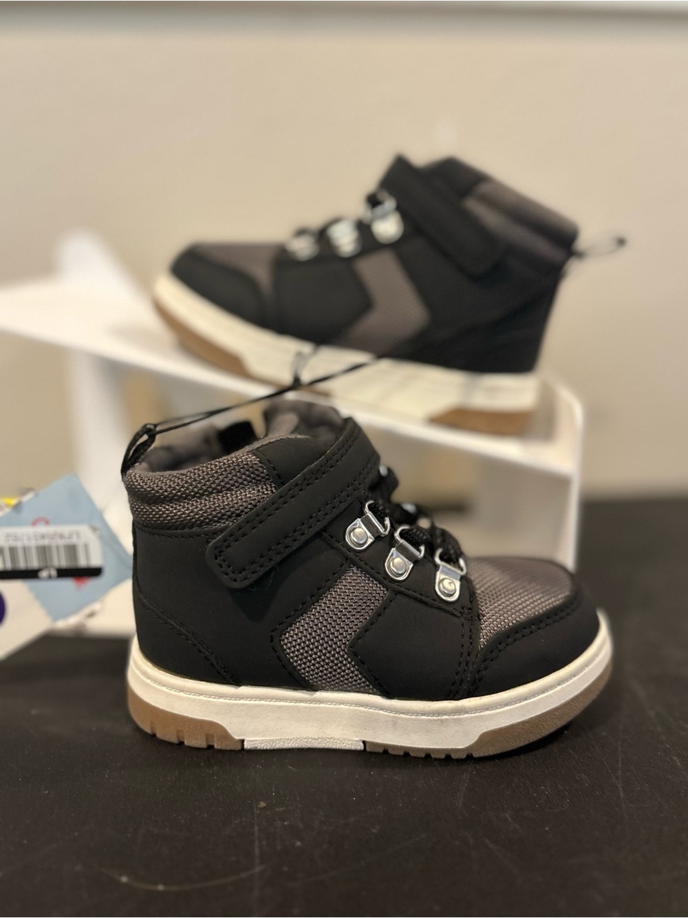 NEW Toddler Shay Sneaker Boots - Cat & Jack Size 6